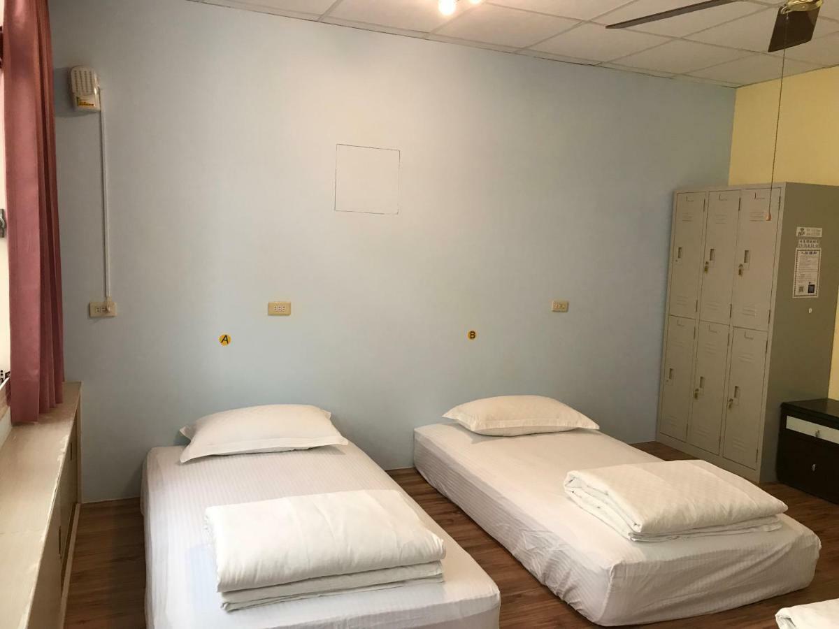 Handy Hostel Hualien City Exterior photo